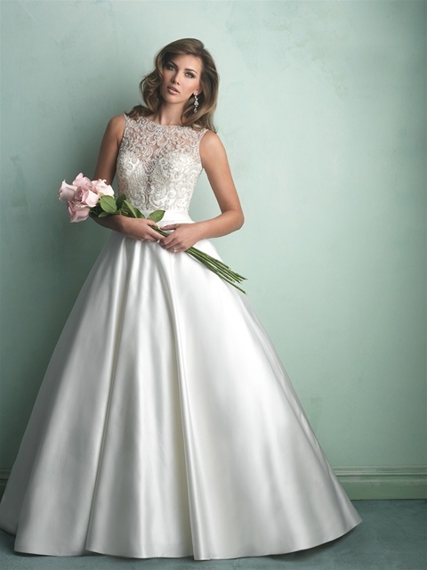 http://svadba-msk.ru/img/common/dress/480x0x0/allure_bridals/allure_2014/7_9152f.jpg_1.jpg