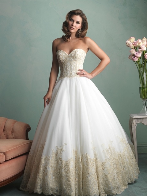 http://svadba-msk.ru/img/common/dress/480x0x0/allure_bridals/allure_2014/7_9171f.jpg_1.jpg