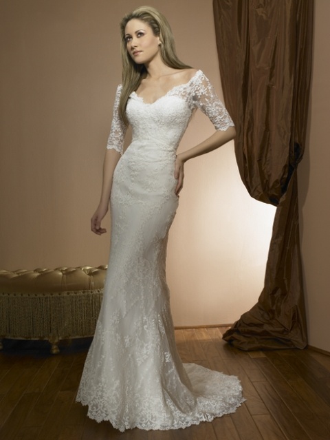 http://svadba-msk.ru/img/common/dress/480x0x0/allure_bridals/limited_2014/big_l306f.jpg_1.jpg