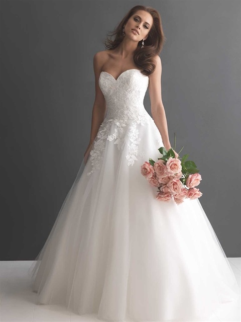 http://svadba-msk.ru/img/common/dress/480x0x0/allure_bridals/romance_2014/7_2657f.jpg_1.jpg
