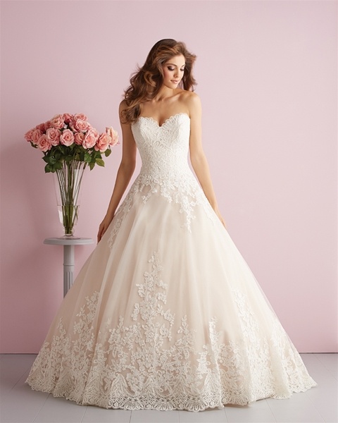 http://svadba-msk.ru/img/common/dress/480x0x0/allure_bridals/romance_2014/7_2701f8.jpg_1.jpg