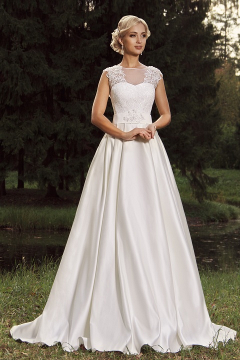 http://svadba-msk.ru/img/common/dress/480x0x0/jully_bride/diamonds_2015/mary.jpg_1.jpg