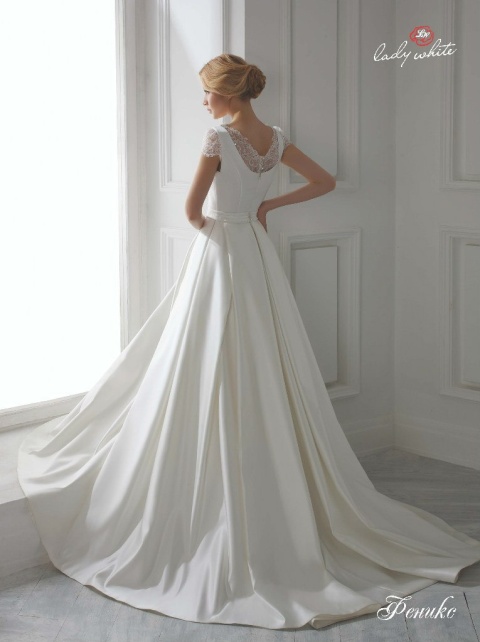 http://svadba-msk.ru/img/common/dress/480x0x0/lady_white/universe_2015/feniks_2.jpg